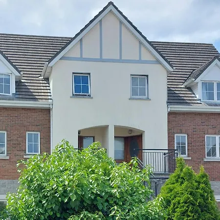 Cathedral Court Ennis